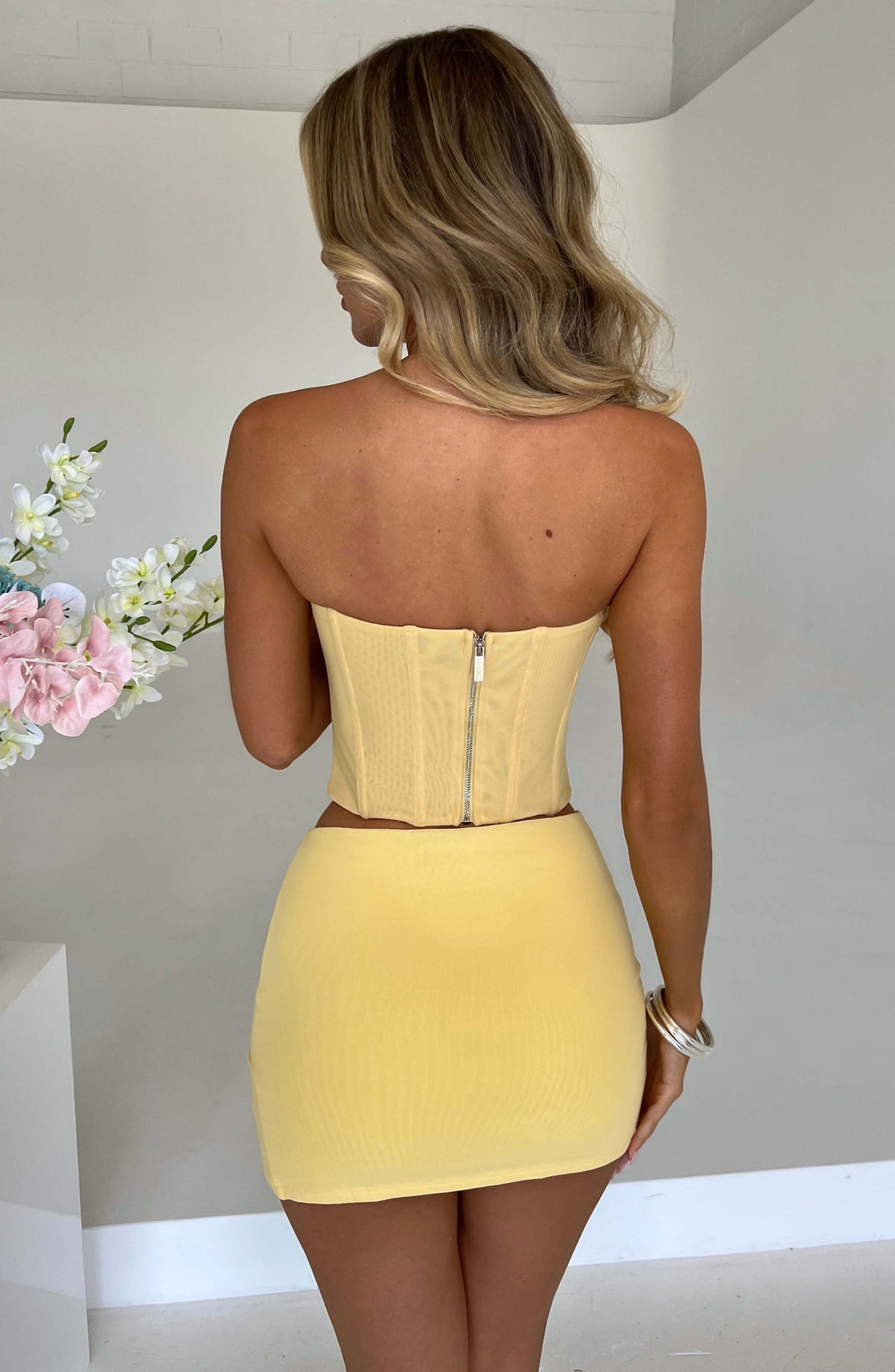Alina Mini Skirt - Lemon - Napalia