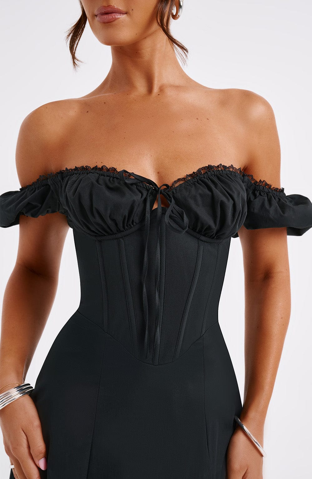 Courtney Midi Dress - Black - Napalia