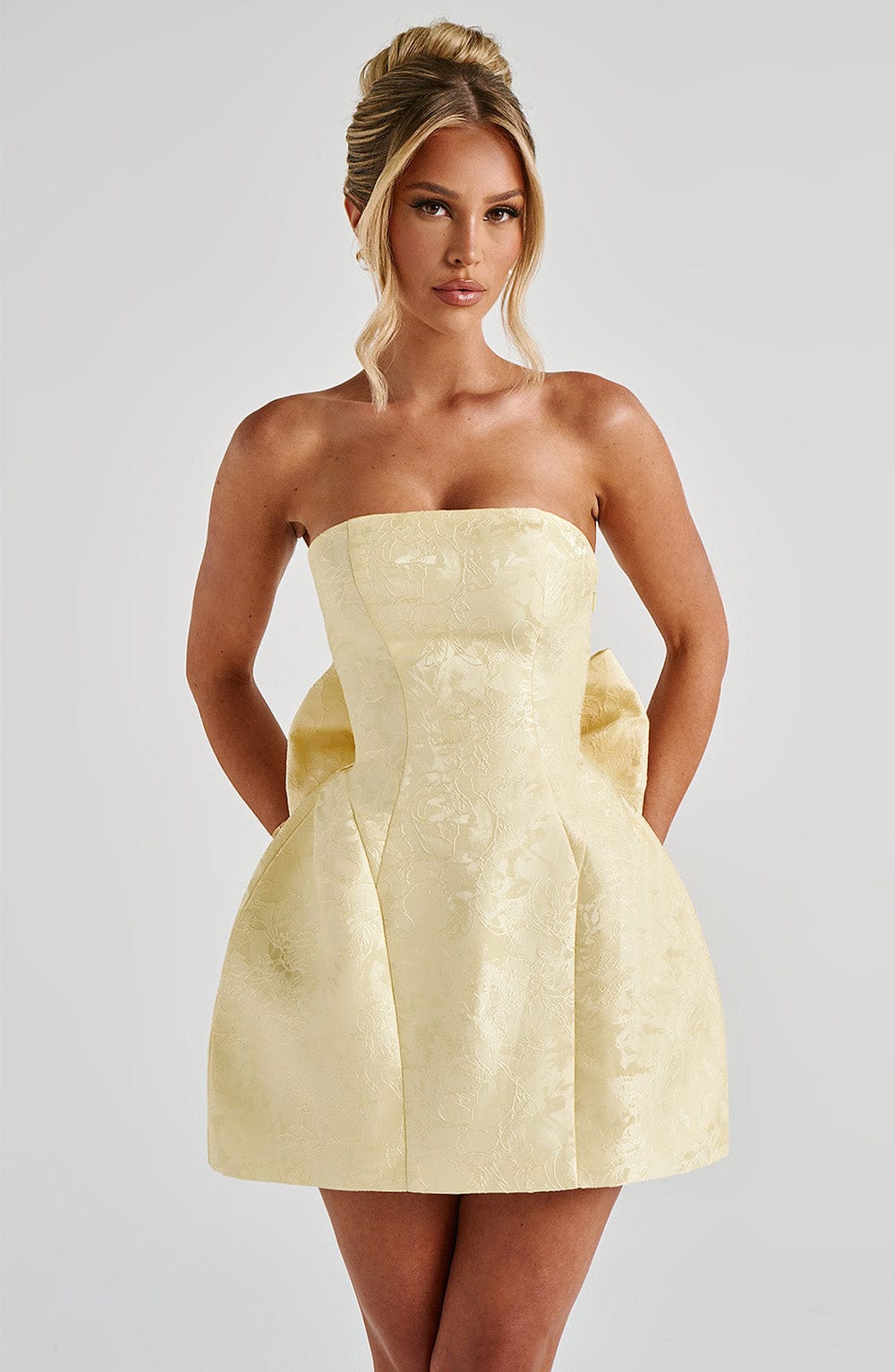 Elenora Mini Dress - Lemon - Napalia