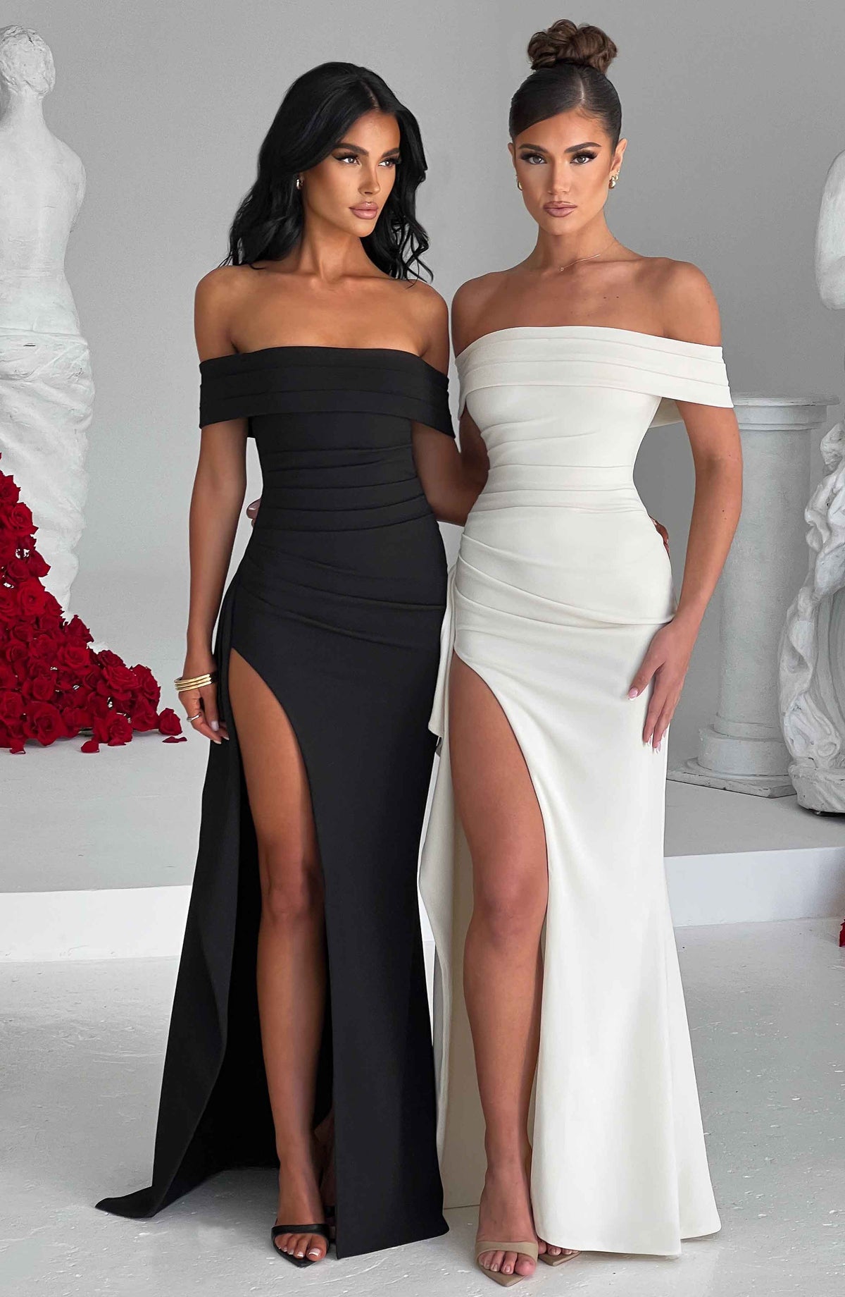 Joyce Maxi Dress - Black - Napalia